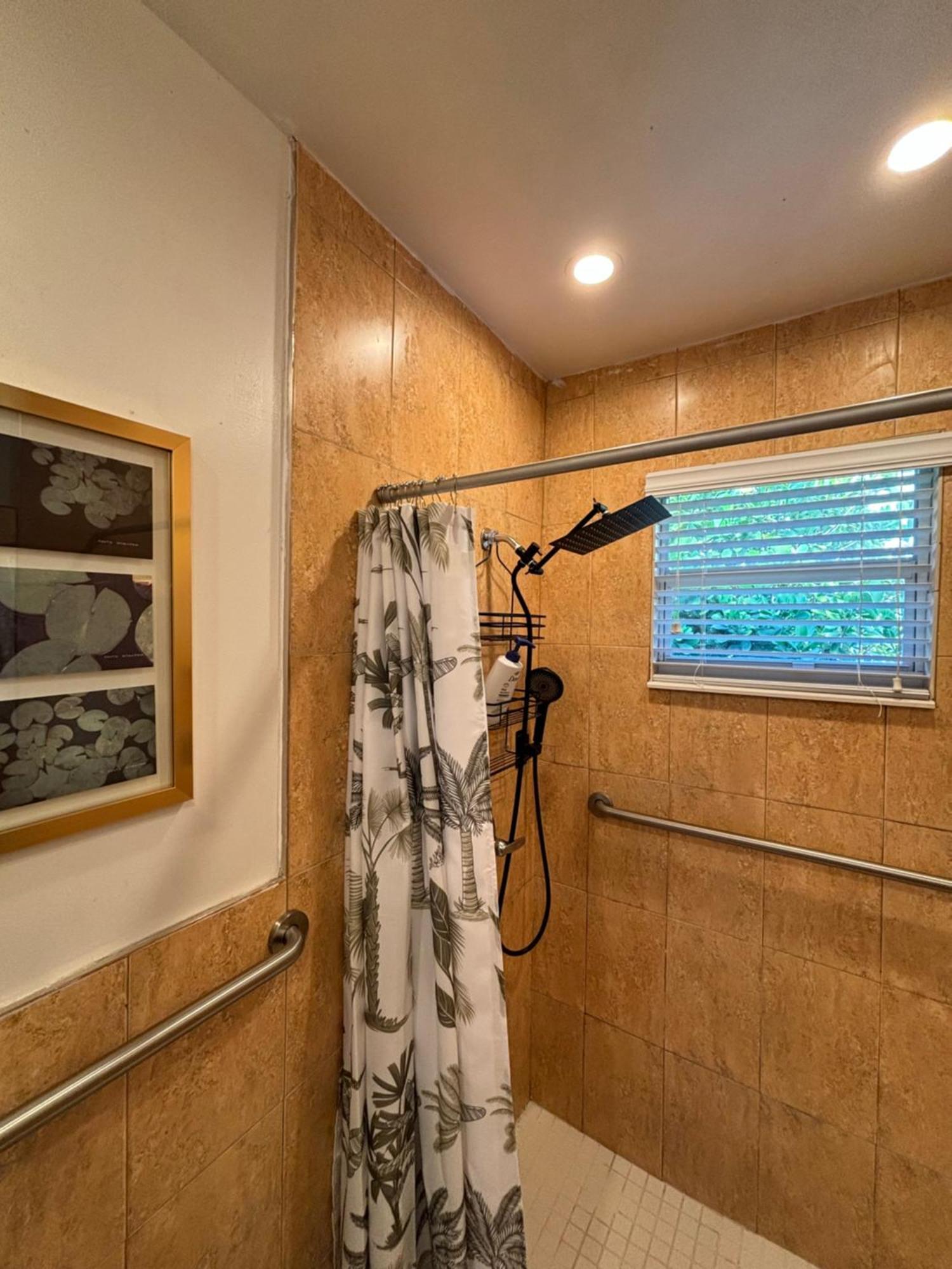 Deluxe Room In Best Location Miami In A 2 Bedrooms Unit - Parking, Laundry And Luggage Storage Esterno foto