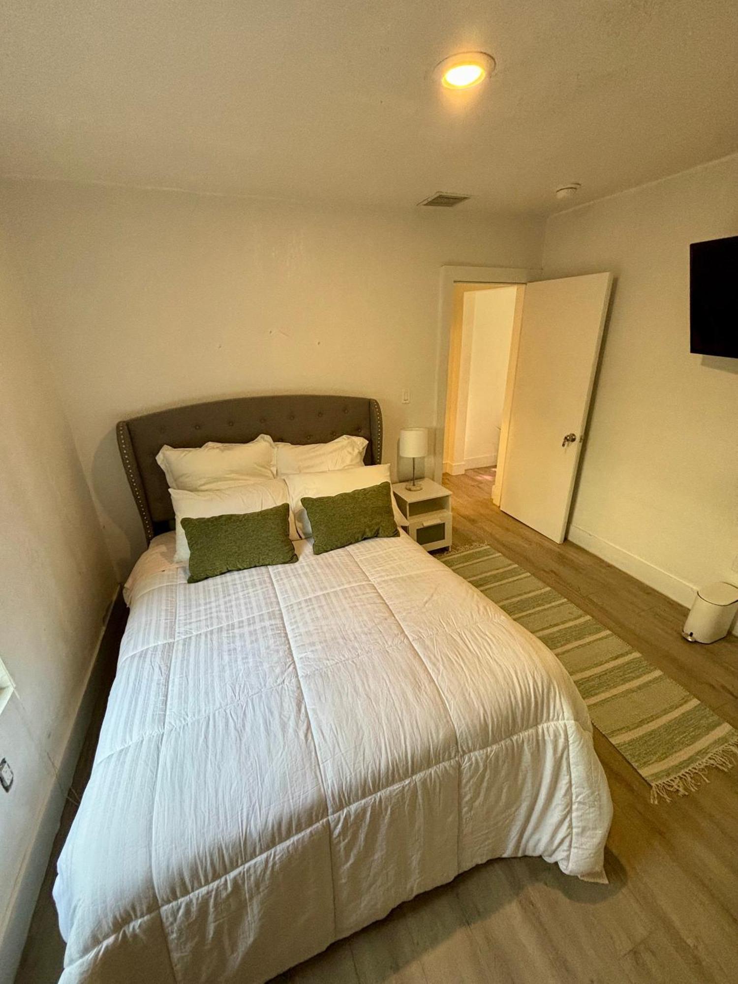 Deluxe Room In Best Location Miami In A 2 Bedrooms Unit - Parking, Laundry And Luggage Storage Esterno foto